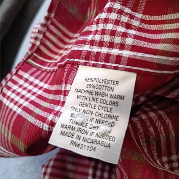 NWT SADDLEBRED Classic Fit Red Plaid Short Sleeve Shirt M Easy Care Dadcore - Picture 6 of 11